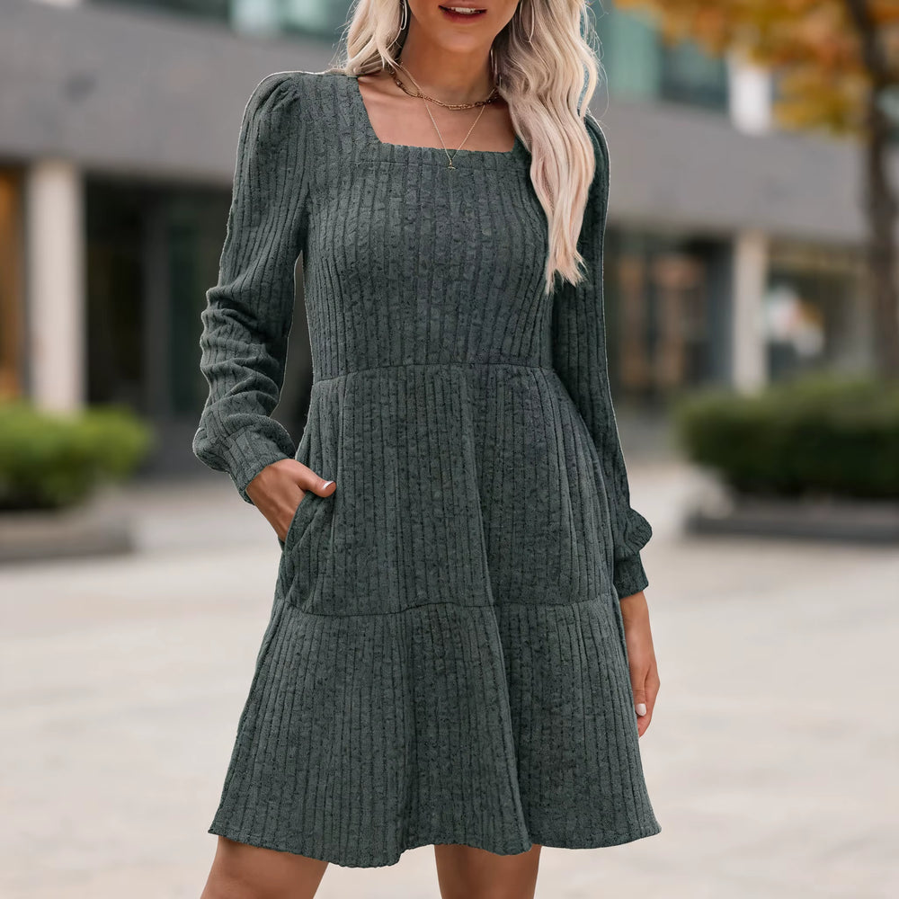 Square Neck Long Sleeve Dresses Mid Length Refined Commuter with Patchwork Elegant Daily Travel Mid Waist Autumn Women Dress
